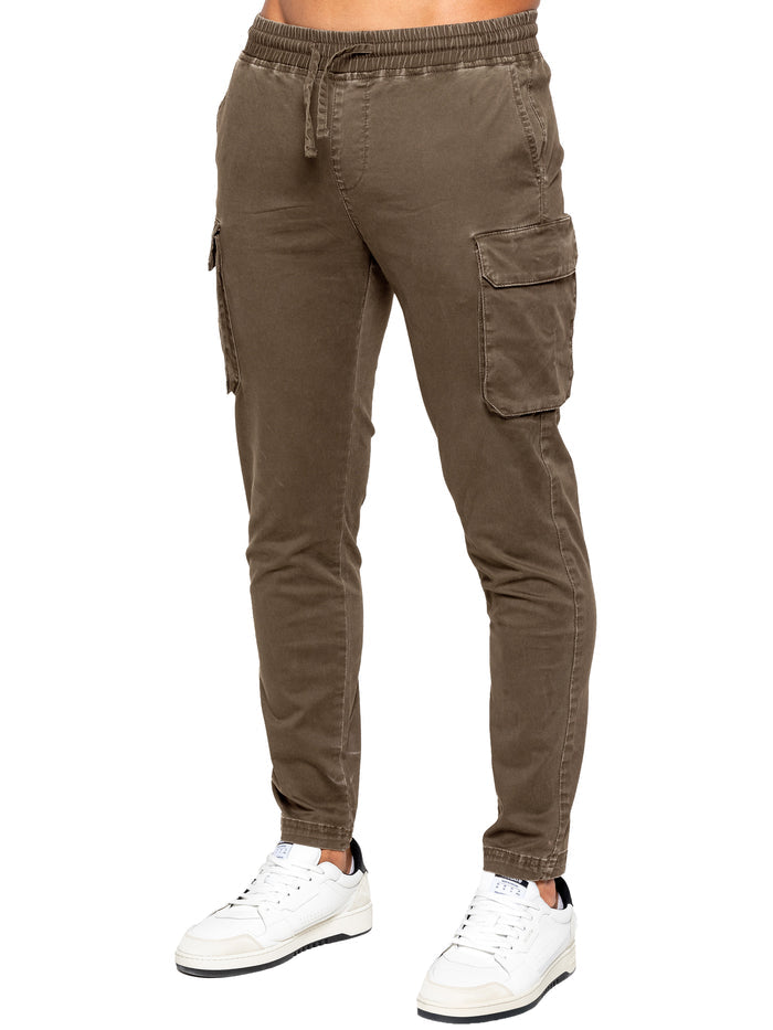 Brown / S