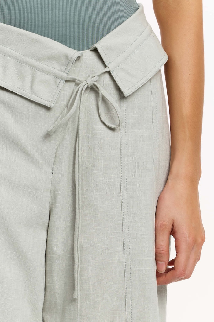 Zuri Pant