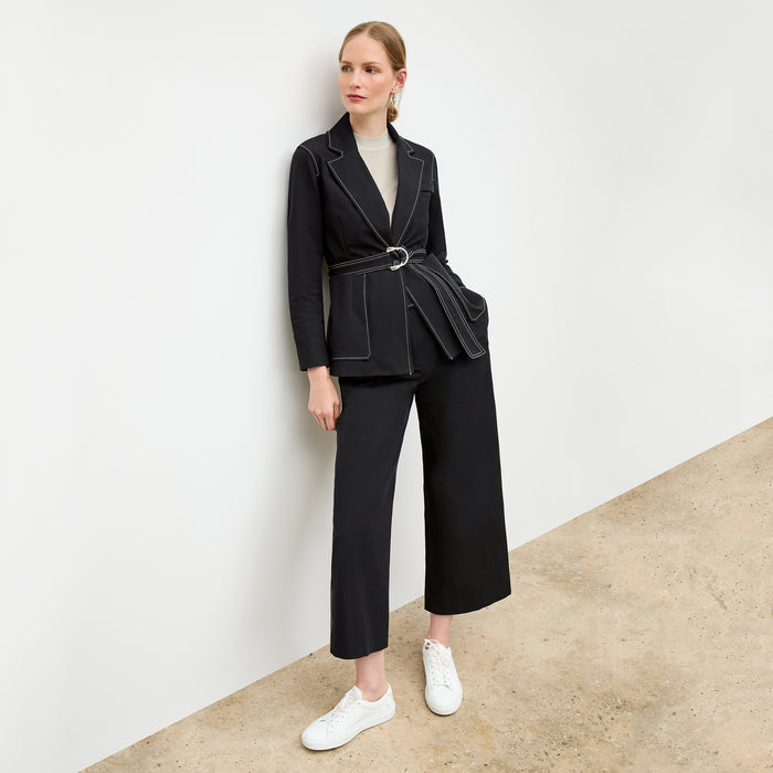 front image of a woman wearing the abby pant in black