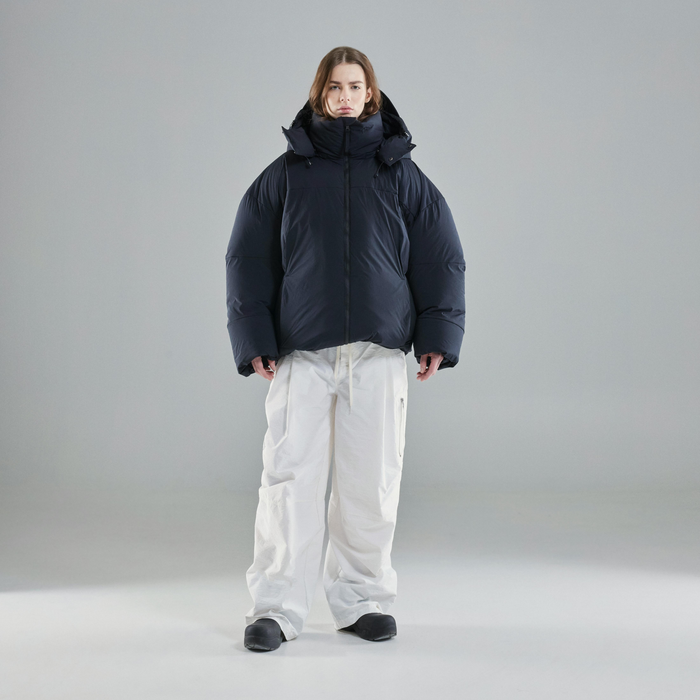 Aegisida Down Jacket model-women
