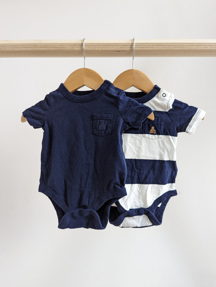 Baby GAP Short Sleeve Onesies (0-3M) - 2 Pcs PLAY condition