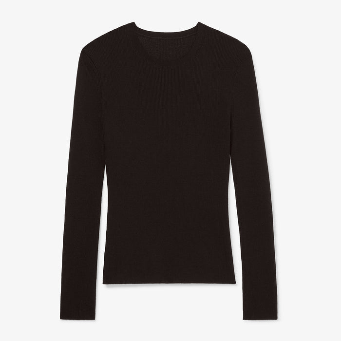 packshot image of the beck sweater in black