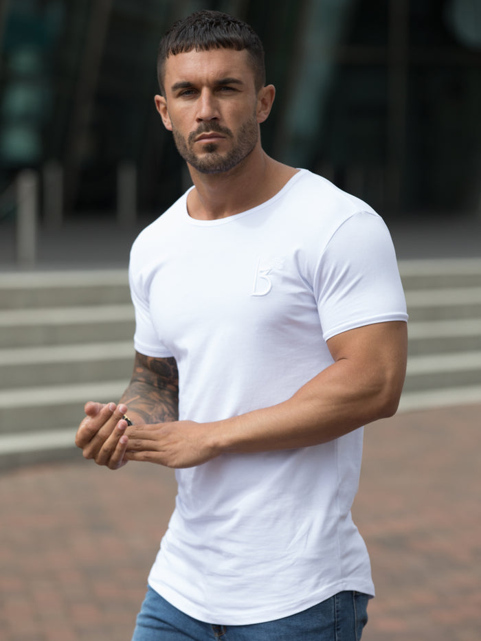 White / S