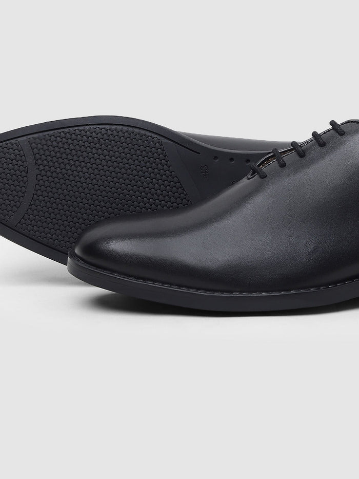 Black Leather Formal Shoes