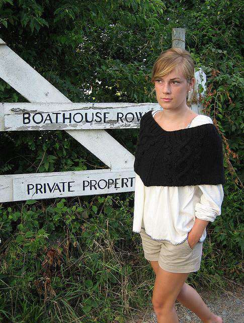 Boathouse Row Shrug *Pattern*-Patterns-Champagne Maker-Alpaca Direct