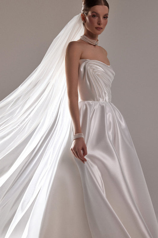 Bridal Veil with Blusher and Lace Edge - Nelly