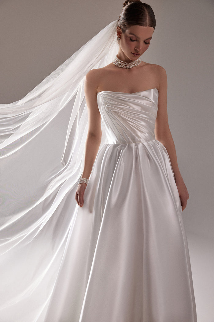Bridal Veil with Blusher and Lace Edge - Nelly