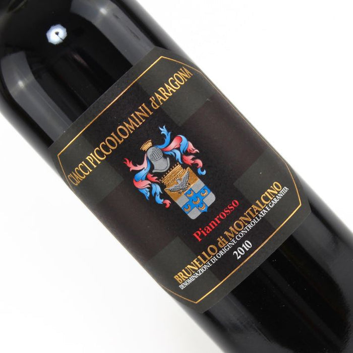 Ciacci Piccolomini d'Aragona, Brunello di Montalcino Pianrosso 2010 Close Up