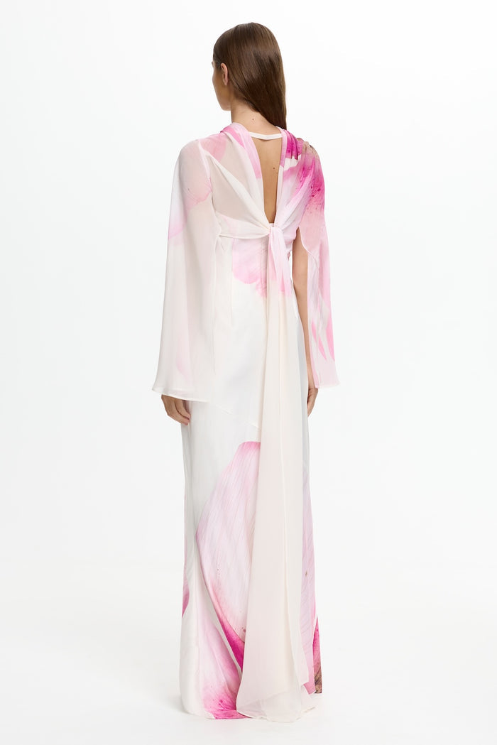 D3-SS260134D-F1-PRT_DEVLYN_LONG_SLEEVE_GOWN-PETAL_GARDEN-3