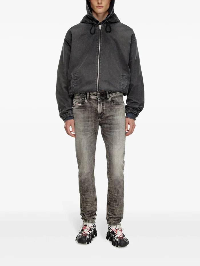 Diesel - 1979 Sleenker - 09J28 - Clique Apparel
