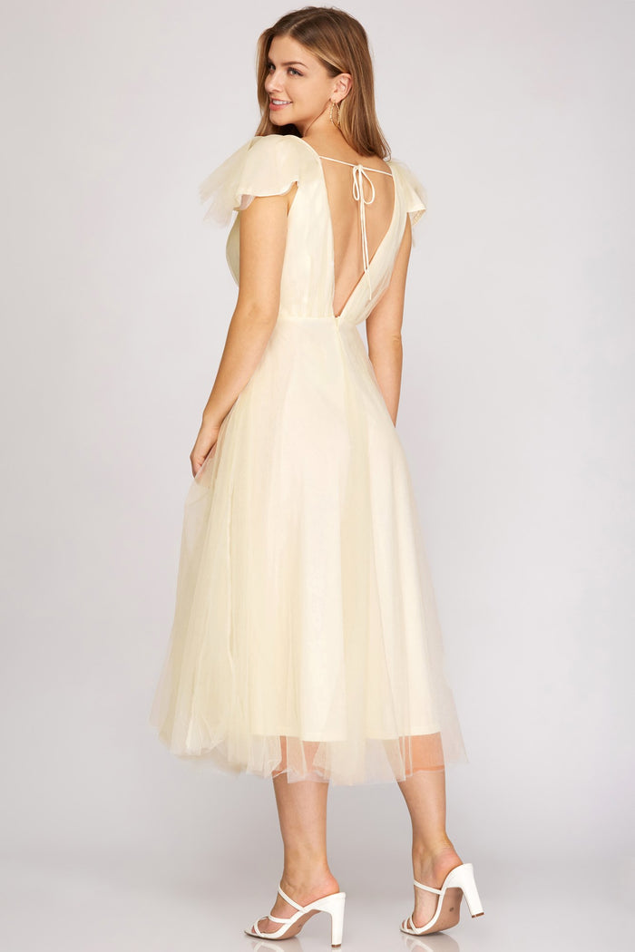 Dolly Up Dress - Sleeves