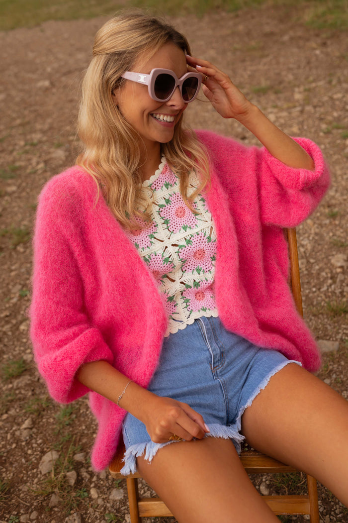 Ecru and pink Alisha crochet top styled outfit