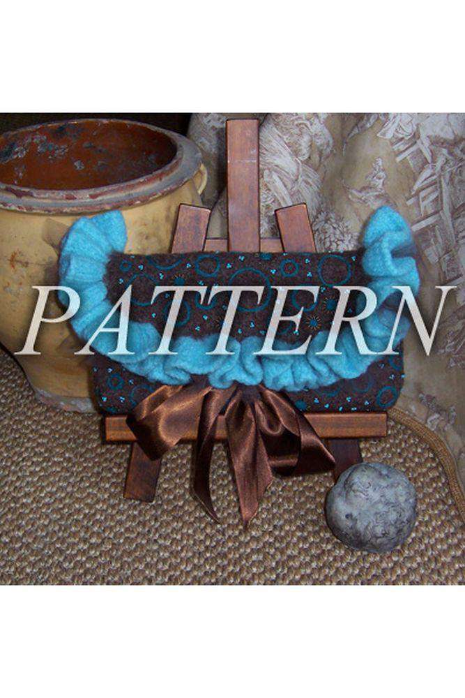 Encore Clutch *Pattern*-Patterns-Champagne Maker-Alpaca Direct