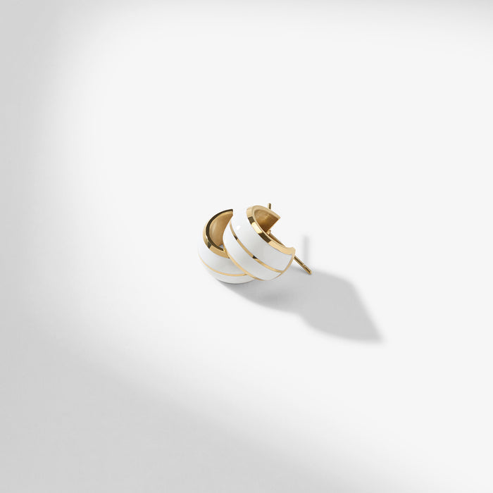 still image of the esti earring | Lead