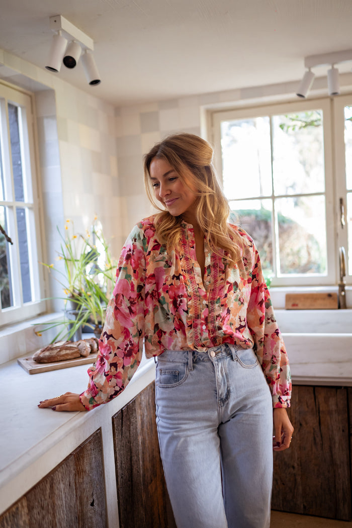 Floral viscose blouse with long sleeves, full front view