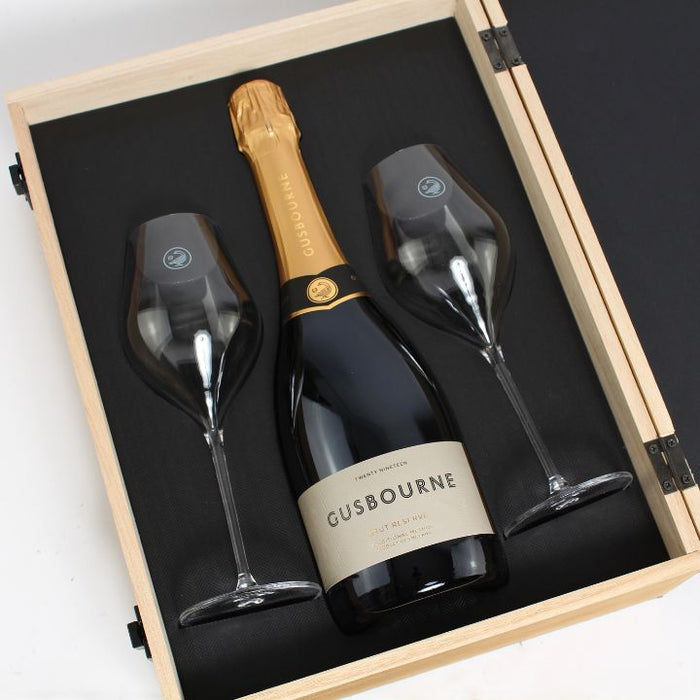 Gusbourne Wooden Gift Box & Glasses - Brut Reserve