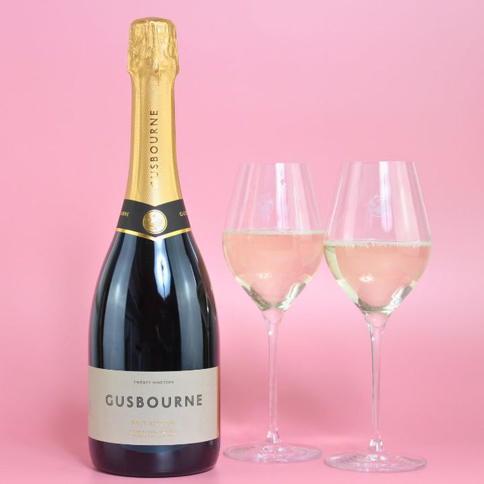 Gusbourne Wooden Gift Box & Glasses - Brut Reserve