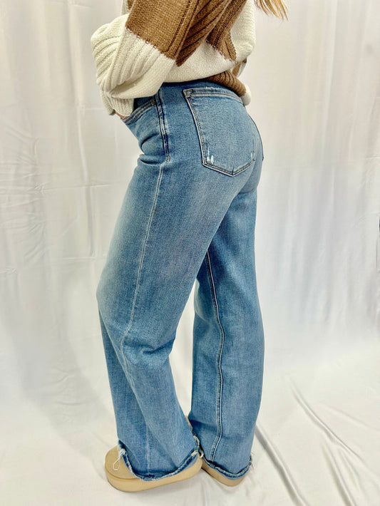 High-Rise Wide Jean