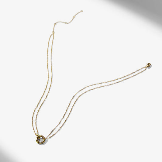 packshot image of the jessie necklace in gold | Lead