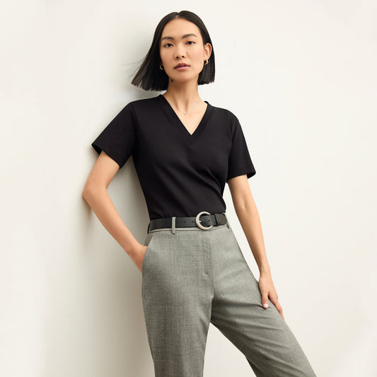 front image of a woman wearing the Lee T-Shirt in Black | Lead