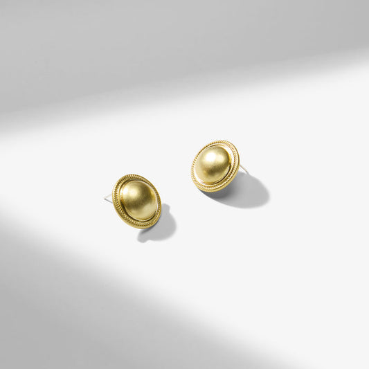 packshot image of the marcy earrings in gold | Lead