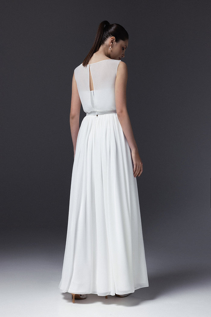 MINIMALIST BOAT NECK CHIFFON WEDDING DRESS AVELINA