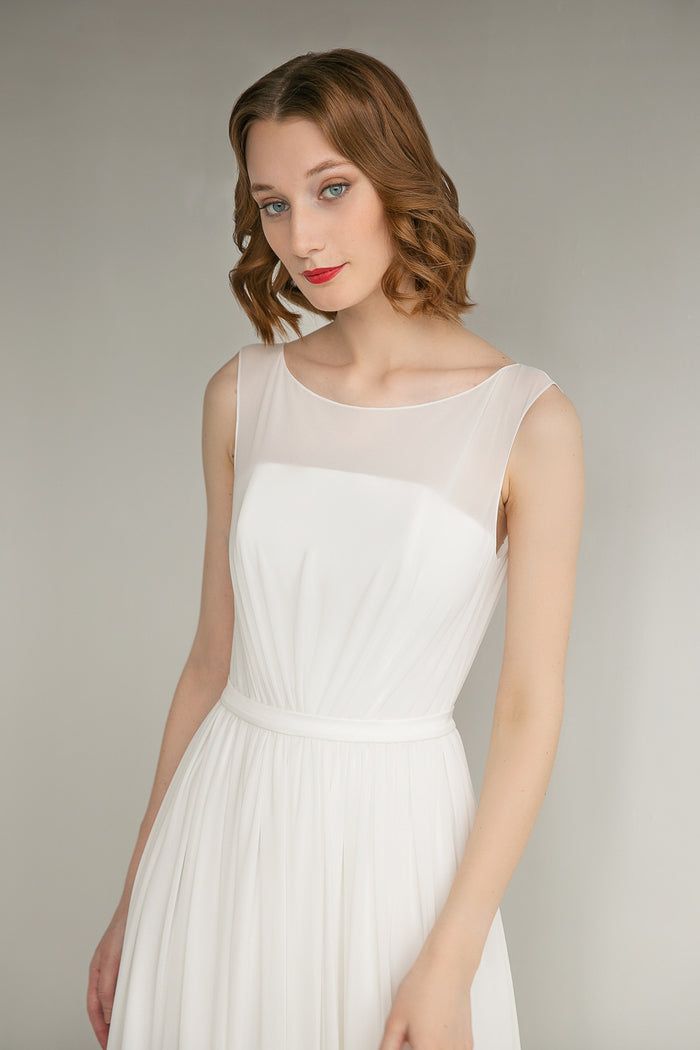 MINIMALIST BOAT NECK CHIFFON WEDDING DRESS AVELINA