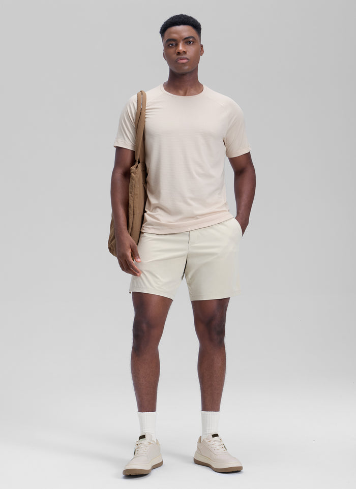 CRZ YOGA Men's Motion Workout Classic FIt Quick Dry Pocket Shorts  7" Mojave Tan