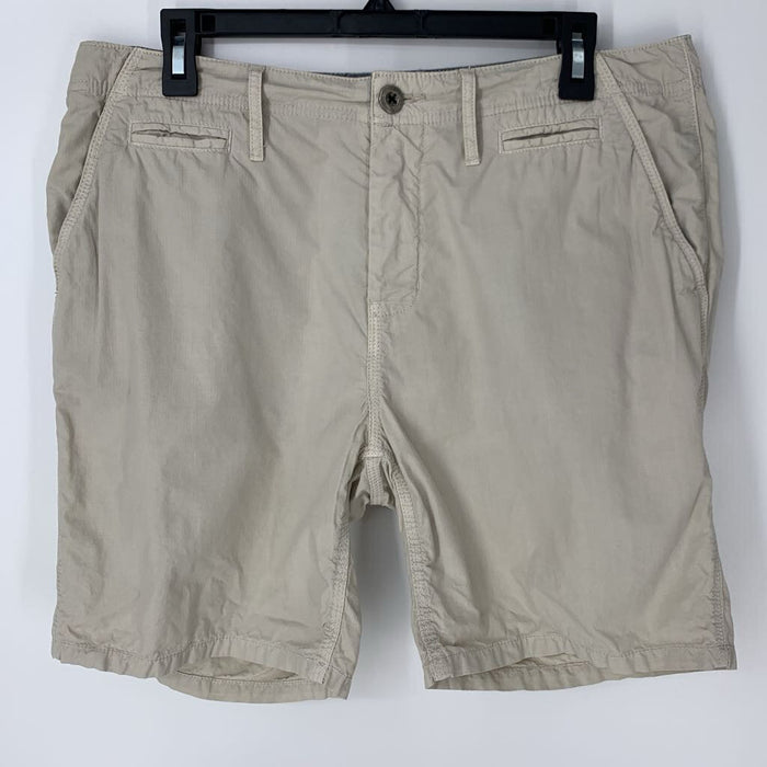 Paperbacks Shorts