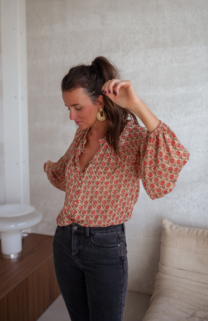 Patterned Tiffany blouse side view
