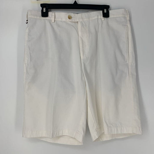 Peter Millar Shorts -NWT