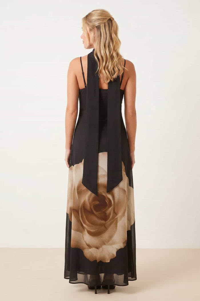 Placement Scarf Print Dress in Black