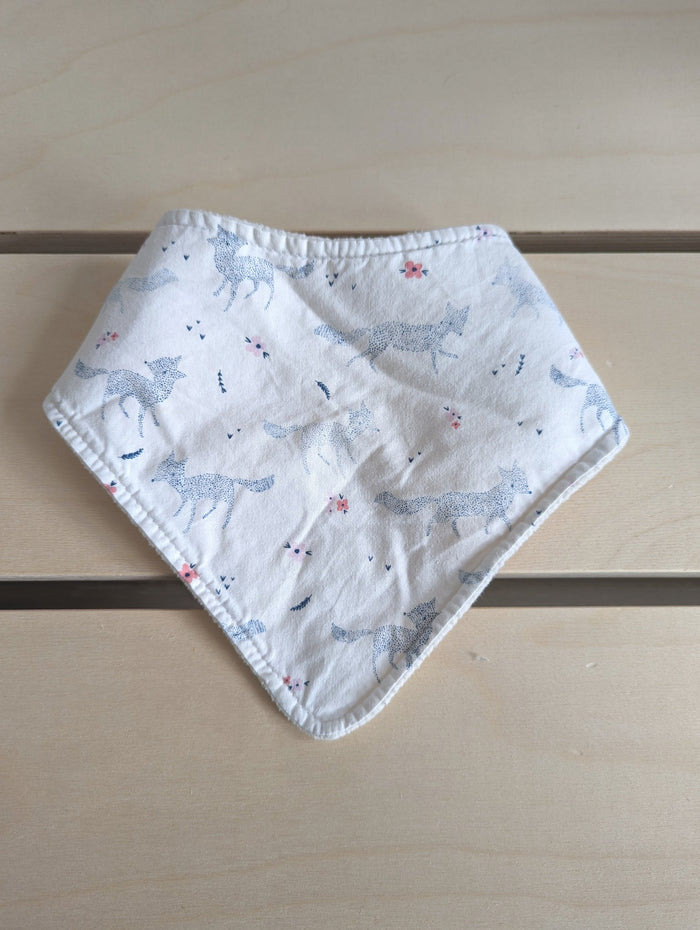 Refluff Lined Bandana Bib