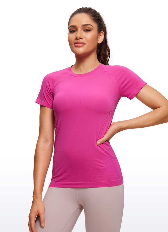 CRZ YOGA Women's Running Classic Fit Shirts Seamless Short Sleeves Hibiscus Purple