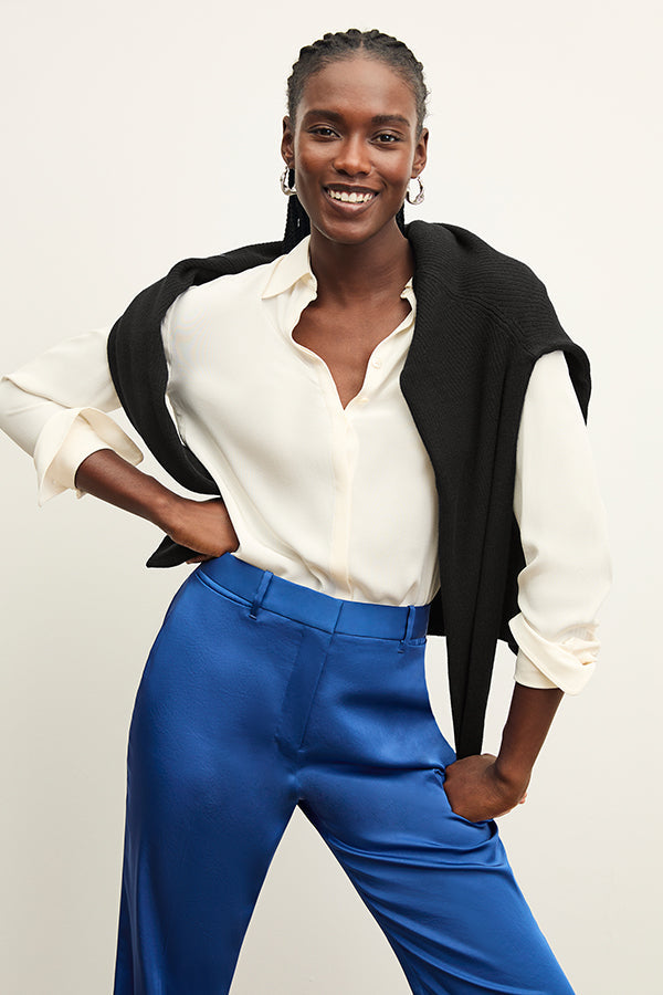 front image of a woman wearing the smith pant in sapphire | Exclude | Grid Hover
