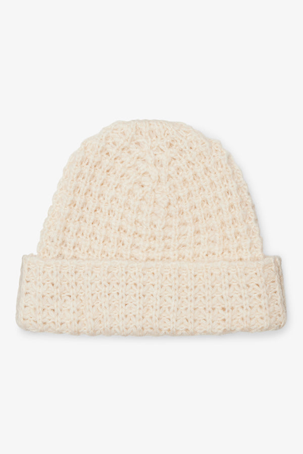 Packshot image of the beanie in ivory | Grid | Still | Exclude