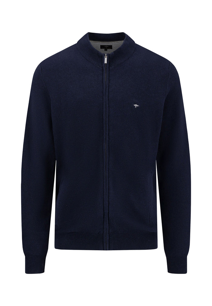 Strickjacke aus feinstem Strukturstrick