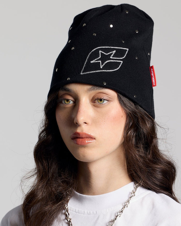 STUDS BEANIE BLACK - black studded beanie, on model close-up - Cold Culture #woman