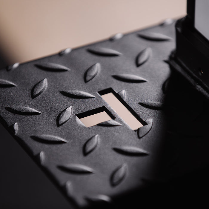TITAN Series Rack-Mounted Step-Up Platform