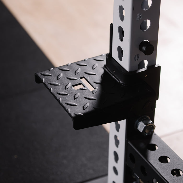 TITAN Series Rack-Mounted Step-Up Platform
