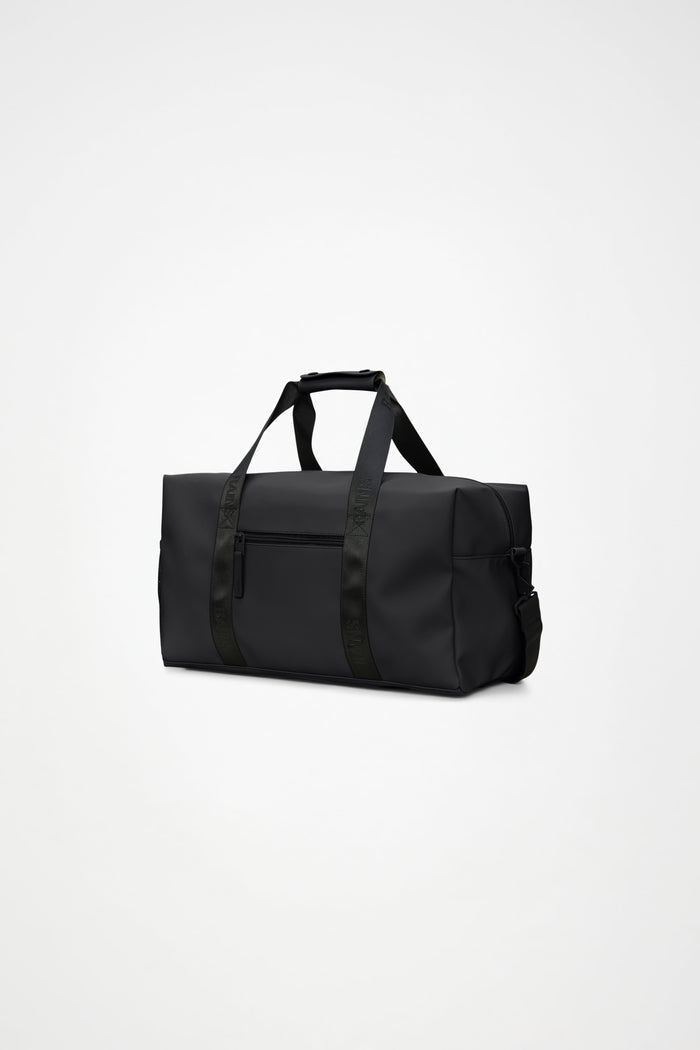 RAINS Trail Gym Bag Black 26L H25 x D22 x W48.50 cm Weekender