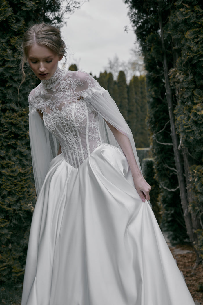 Tulle Wedding Cape with Lace Detail | Bridal Cover Up Evelyn