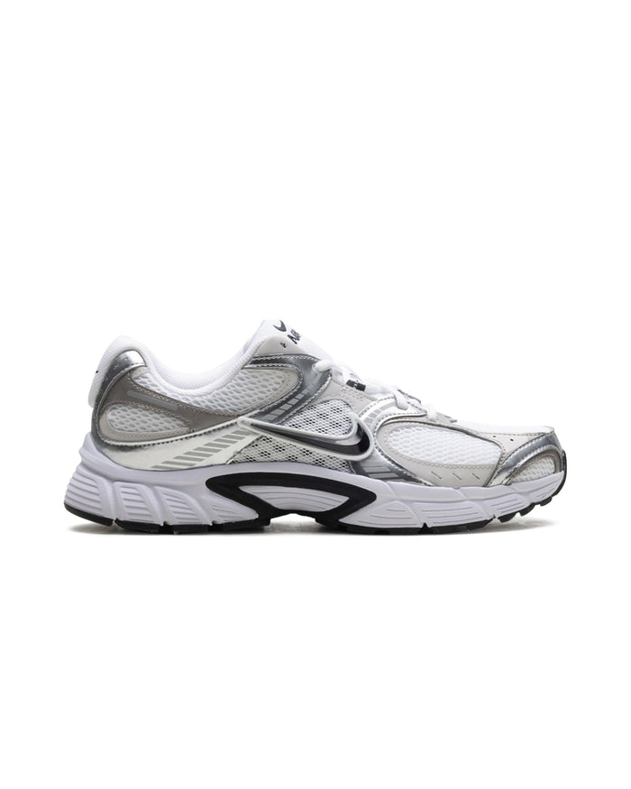 Nike V5 RNR White Vast Grey College Grey Black