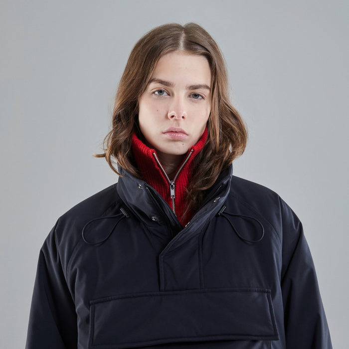 Vatnsmýri Black model-women